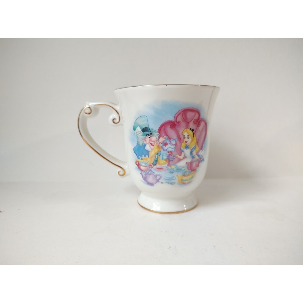 Disney tea coffee cup mug Alice in Wonderland tea party gold trim